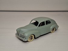 Dinky Toys France Peugeot 203 24R