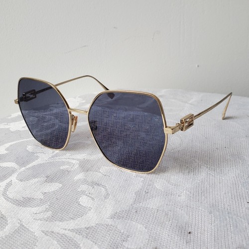 Lunette soleil modèle - lunette, de