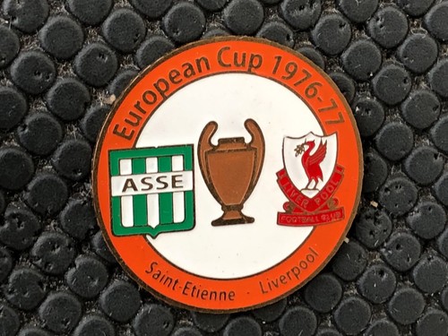 Pins badge football soccer - badge,