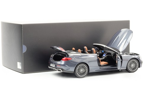 Norev mercedes benz - 1:18, cle