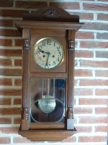 Ancienne pendule murale - pendule,