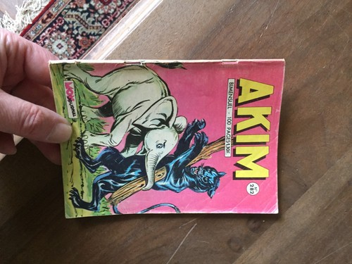 Petit format akim - petit,