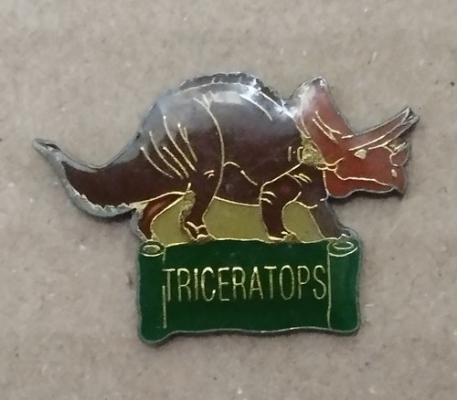 Pin dinosaure - dinosaure,