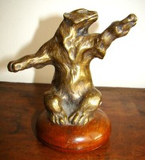 Rare Mascotte automobile en