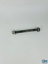AXE DE ROUE ARRIERE 250 YZF