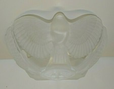 BELLE COUPE VERRE ou CRISTAL OISEAUX SATINES AILES DEPLOYEES goût LALIQUE Déco