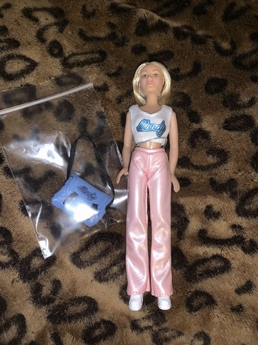 Mandy moore doll with - moore,