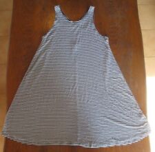 Hollister - Robe trapèze ample à bretelles croisées- imprimé rayé marin- L