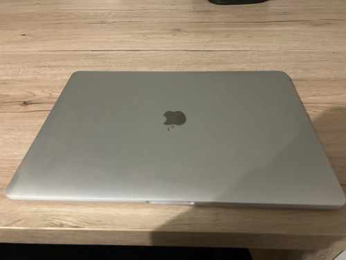 Macbook pro fin - macbook,