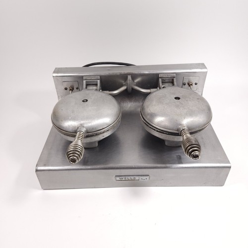 Wells double waffle maker 110v - waffle,