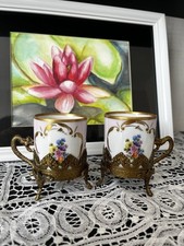 Paire de tasses à café Peint A La Main Limoges France Support Metal Doré 