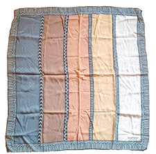 Foulard BALENCIAGA En Soie