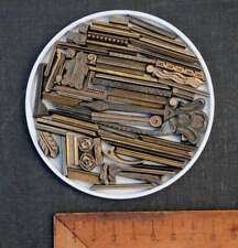 Lot de fers à dorer plaque