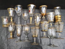 Lot 16 verres de communion