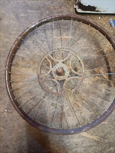 Roue arriere motobecane - roue,