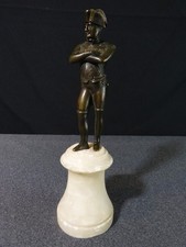 Sculpture statue ancienne en