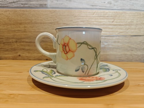 Tasse café sa soucoupe - café,