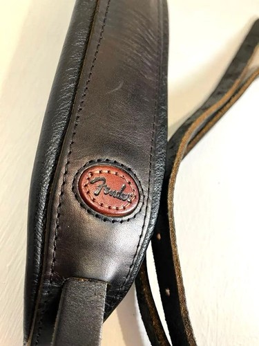 Sangle guitare cuir - de, en