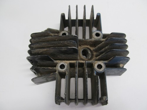 Tête cylindre moteur - de,