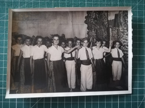 Yy026 photo circa 1950 - circa,