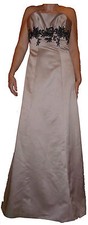 Robe de soirée satin beige
