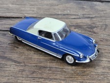Voiture Miniature Citroën Ds 1/43 (Defaut Peinture Sur Le Toit)