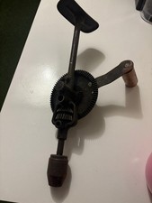 Perceuse manuelle ancienne vintage outil rétro