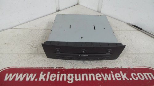 Chargeur renault megane - cd,