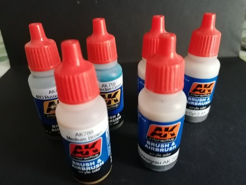 Peintures acryliques - , ak