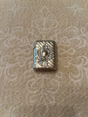 Ancien porte allumettes