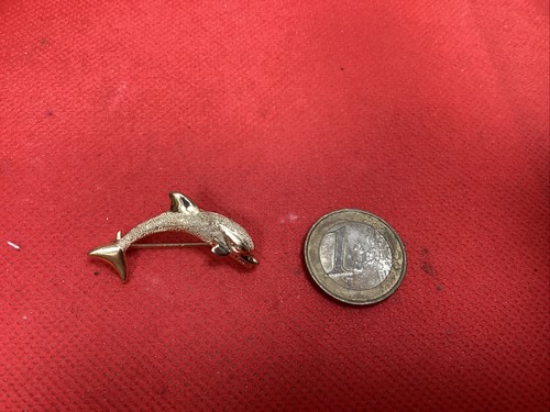 Jolie broche dauphin plaquée - jolie,