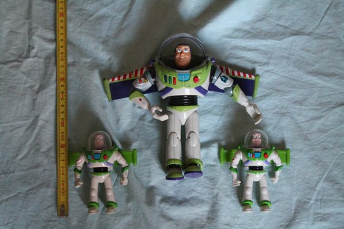 Lot figurines buzz - lot, 3