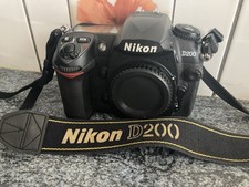 Nikon D200 10,2 Mpix Appareil Photo Reflex Numérique - Noir (Boîtier Nu)
