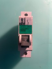 disjoncteur 1P C32a n°22 L20A Merlin Gerin 3000
