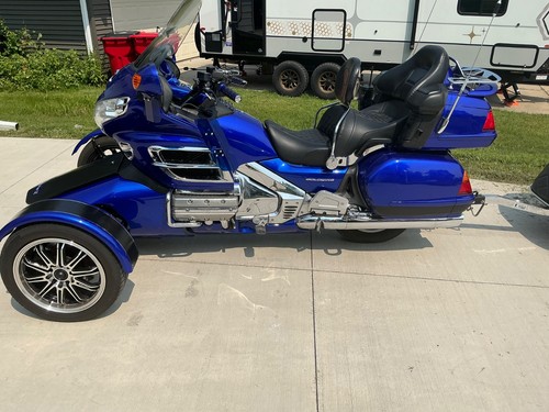2005 honda gl1800 - honda, a