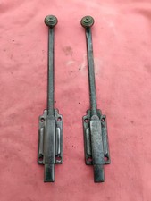 2 Ancien  verrou  targette  a tirette   pour porte ou meuble du XXème art déco