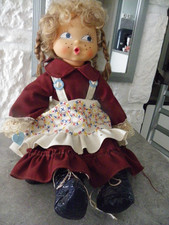 POUPEE ARI 3662  50 CM  TENUE ORIGINE CORPS TISSU  T  BON ETAT