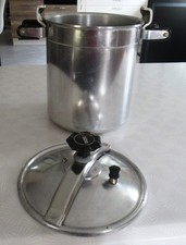 Cocotte minute SEB 18 litres aluminium bon état hauteur 32 cm diametre 29 cm