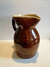 Ancien Pichet / broc, en grés