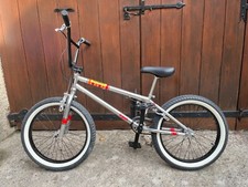 BMX Mongoose Legion L100