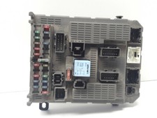 Bloc fusible diesel Citroen C5