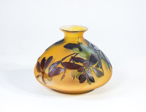 Vieux vase en verre - ⚜️,