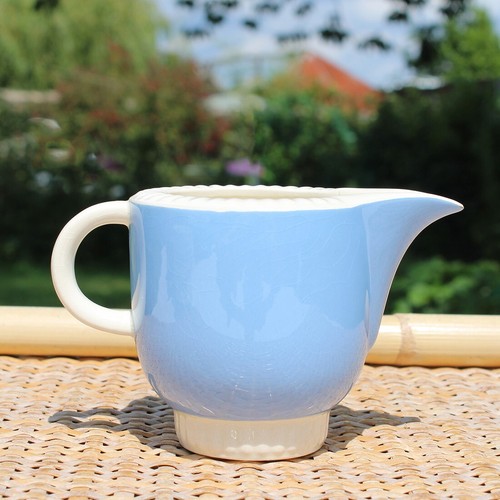 Pot lait à - lait, /