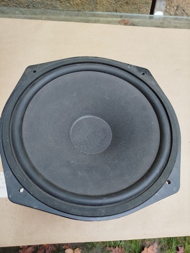 Haut parleur boomer basse - haut,