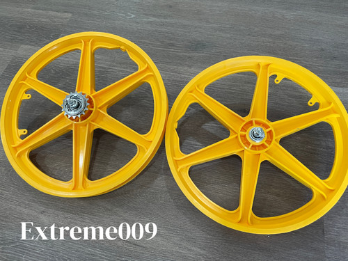 Bicycle yellow mag wheels - yellow,