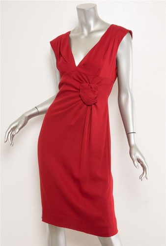 Valentino deep red neck - red, v-neck