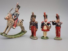 QUIRALU OFFICIER FANFAN SUR CHEVAL A BASCULE + 3 FANFANS