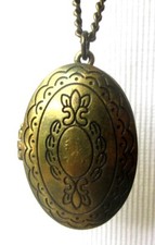 Grand collier chaine pendentif