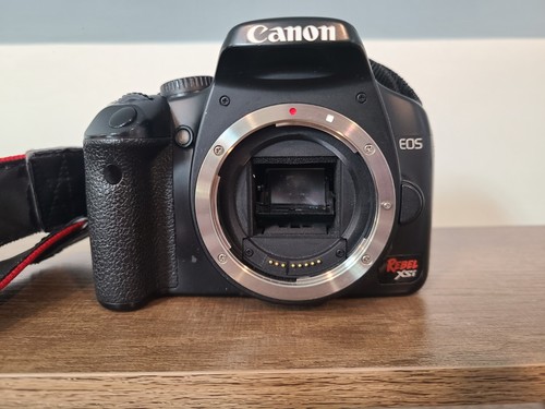 Canon eos rebel - xsi, /