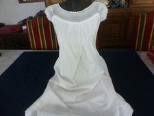 chemise de nuit ancienne   brodée main et dentelle fait main T44 ref 44TAT